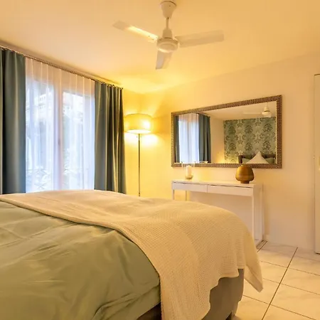 Seehuesli Near Interlaken, Grindelwald And Lauterbrunnen * Därligen